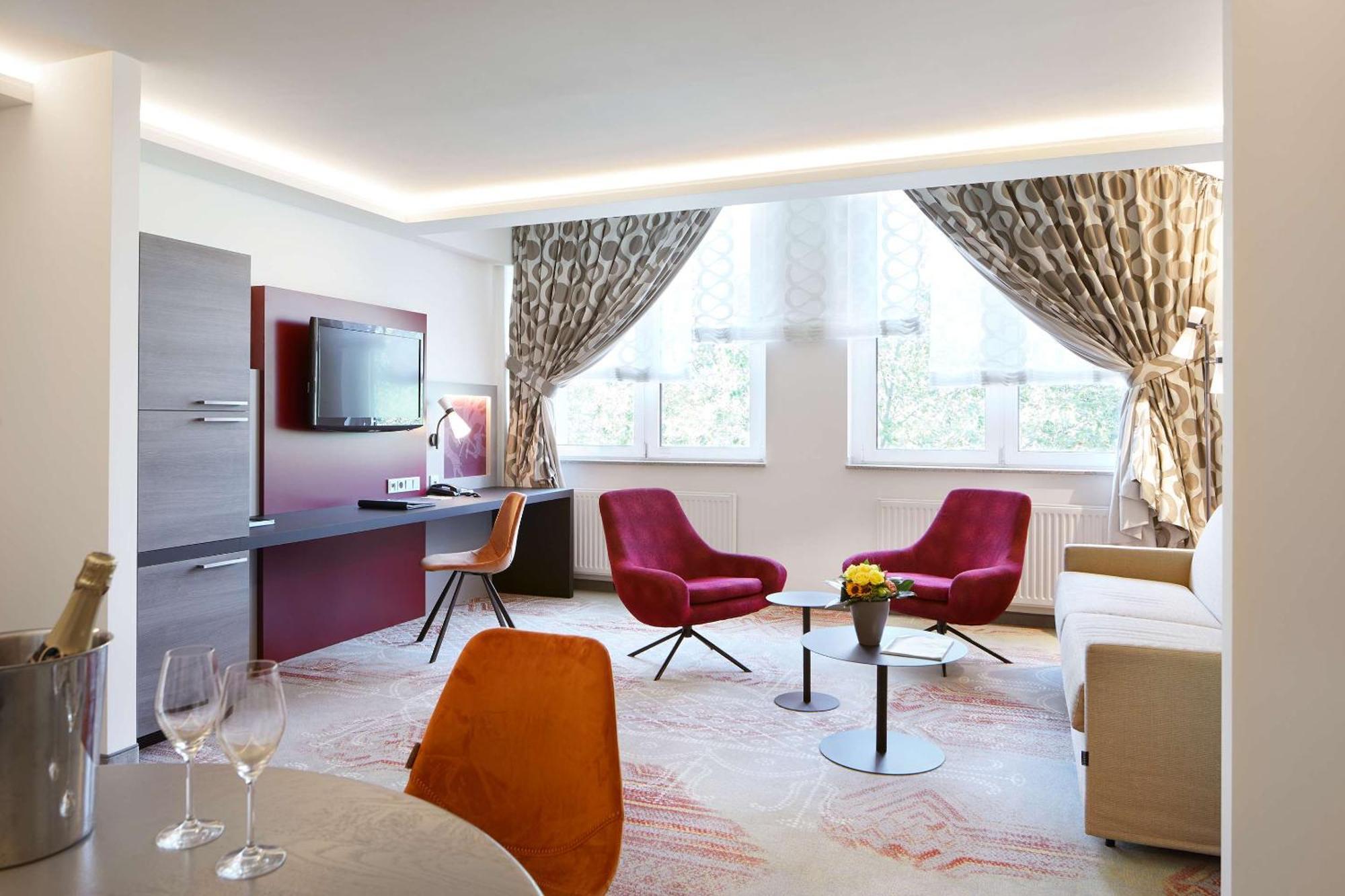 Best Western Plus Arosa Hotel 파더본 외부 사진