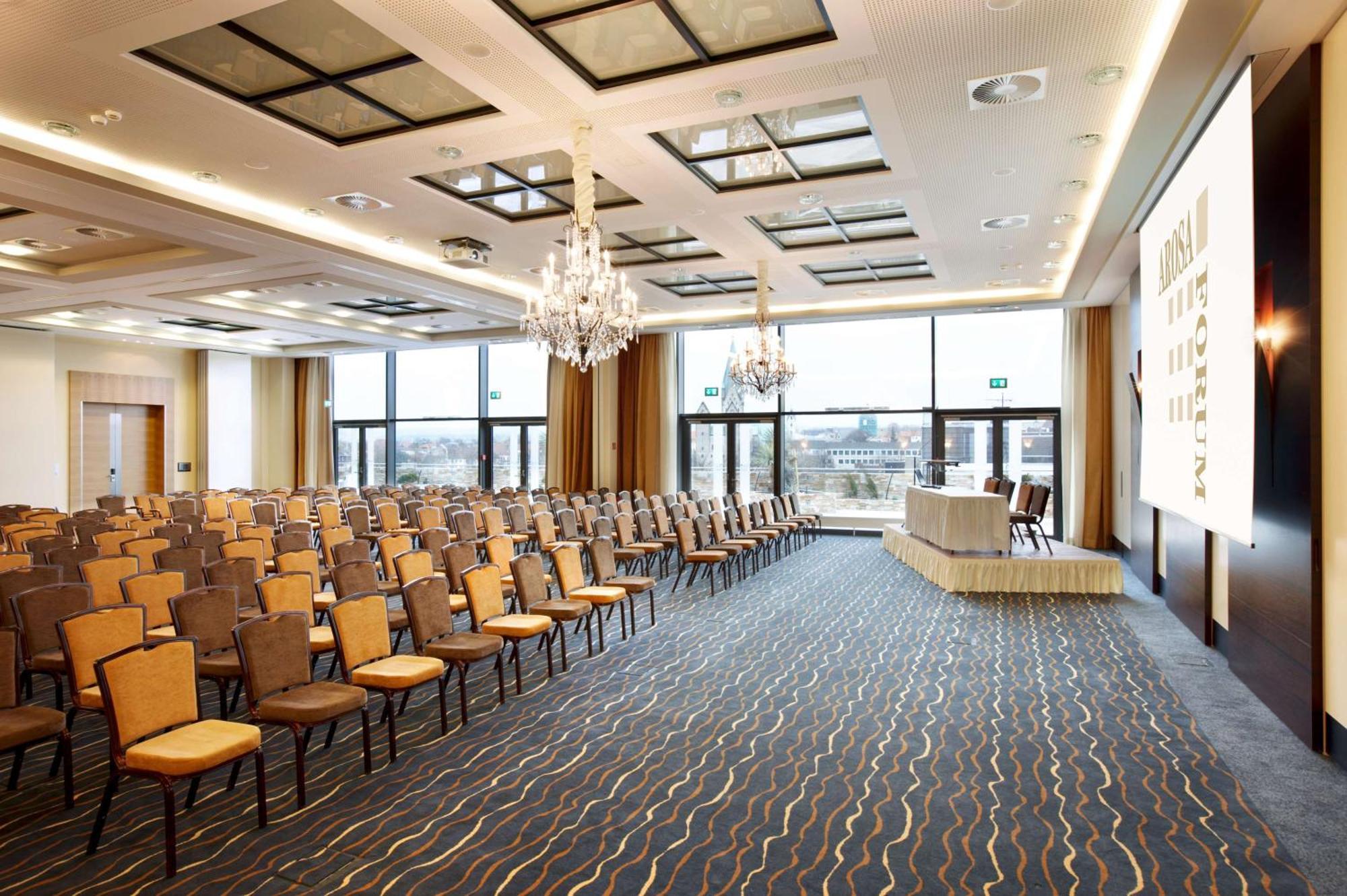 Best Western Plus Arosa Hotel 파더본 외부 사진