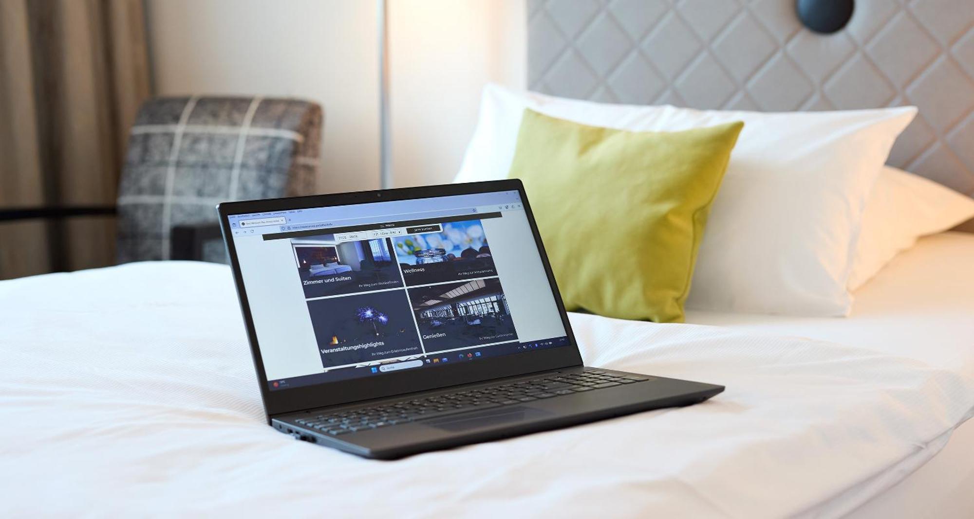 Best Western Plus Arosa Hotel 파더본 외부 사진