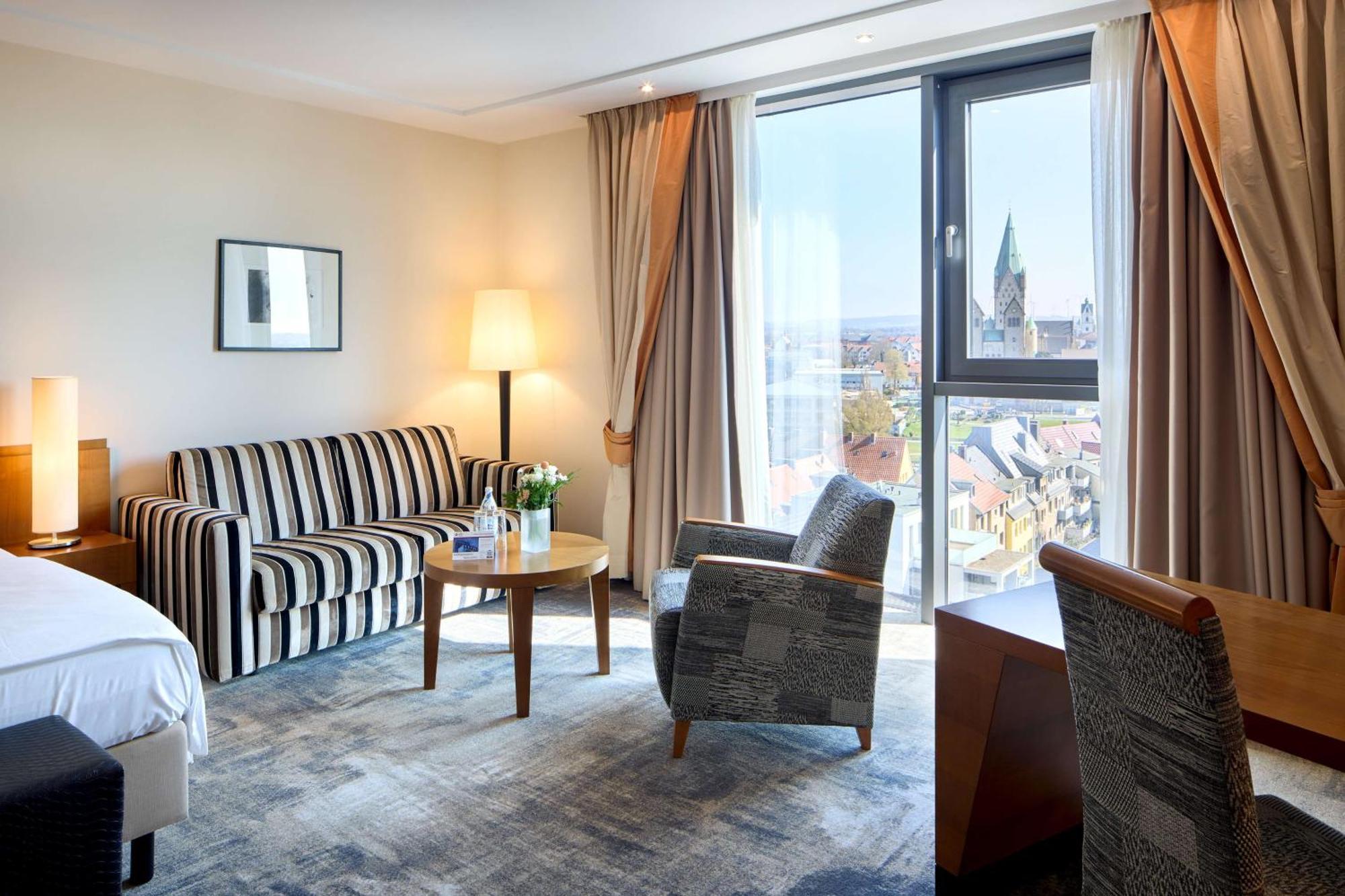Best Western Plus Arosa Hotel 파더본 외부 사진