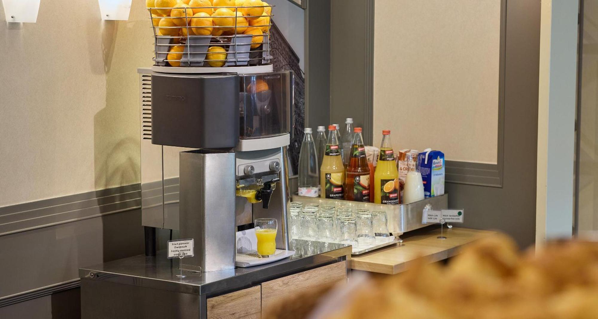 Best Western Plus Arosa Hotel 파더본 외부 사진